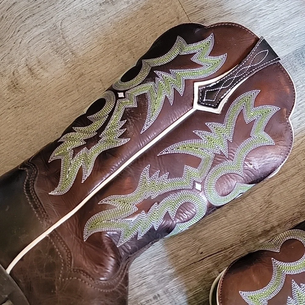 Mens Size 10B Western Green And Brown Ariat Cowboy Boots